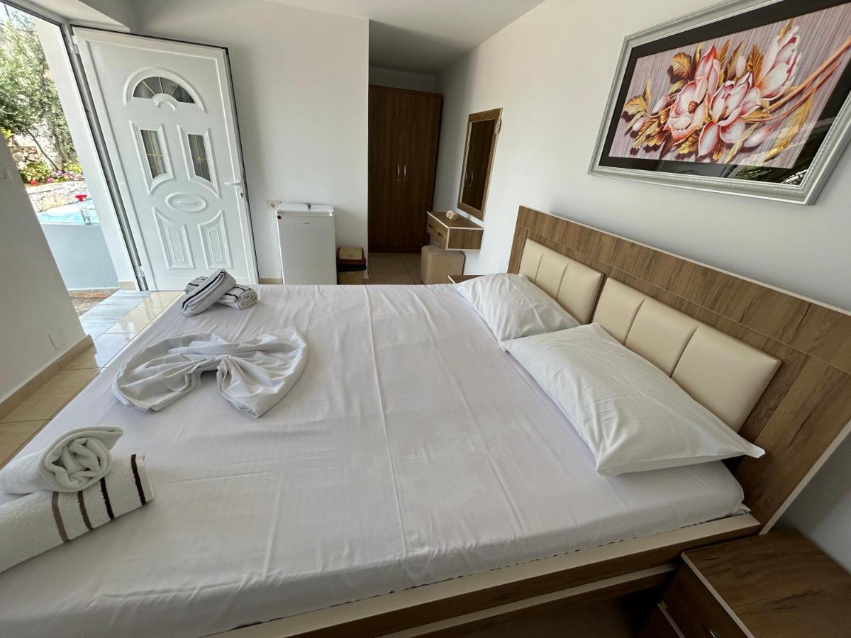 Eri Rooms Sarandë 외부 사진