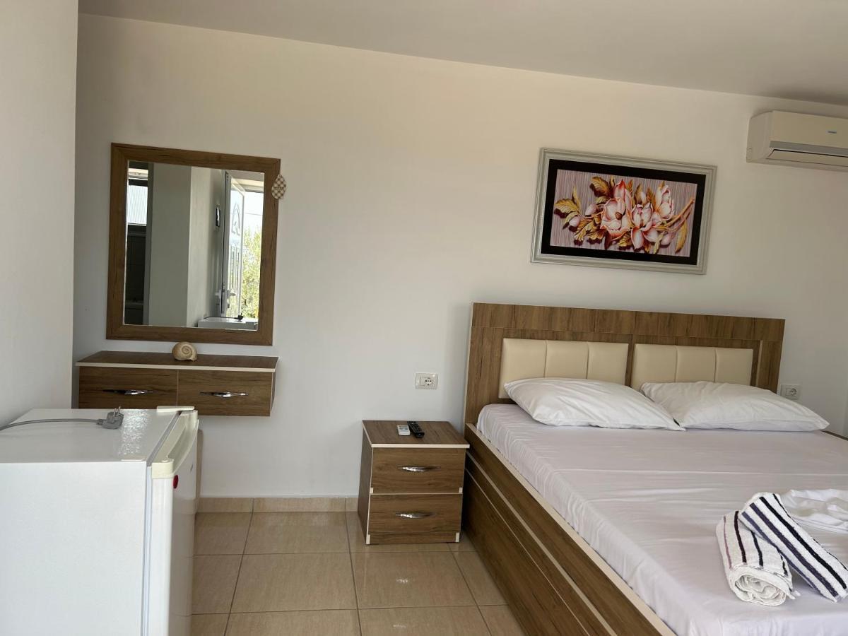 Eri Rooms Sarandë 외부 사진