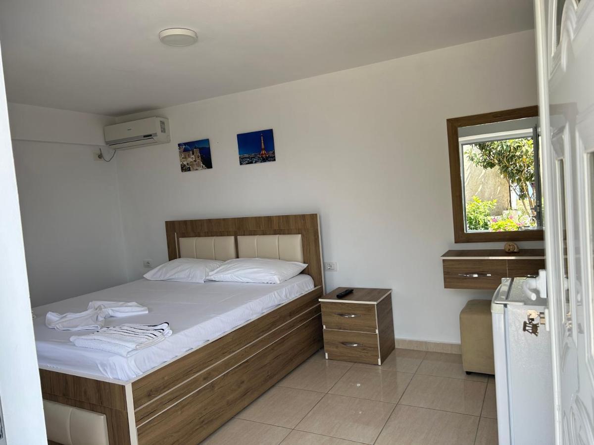 Eri Rooms Sarandë 외부 사진