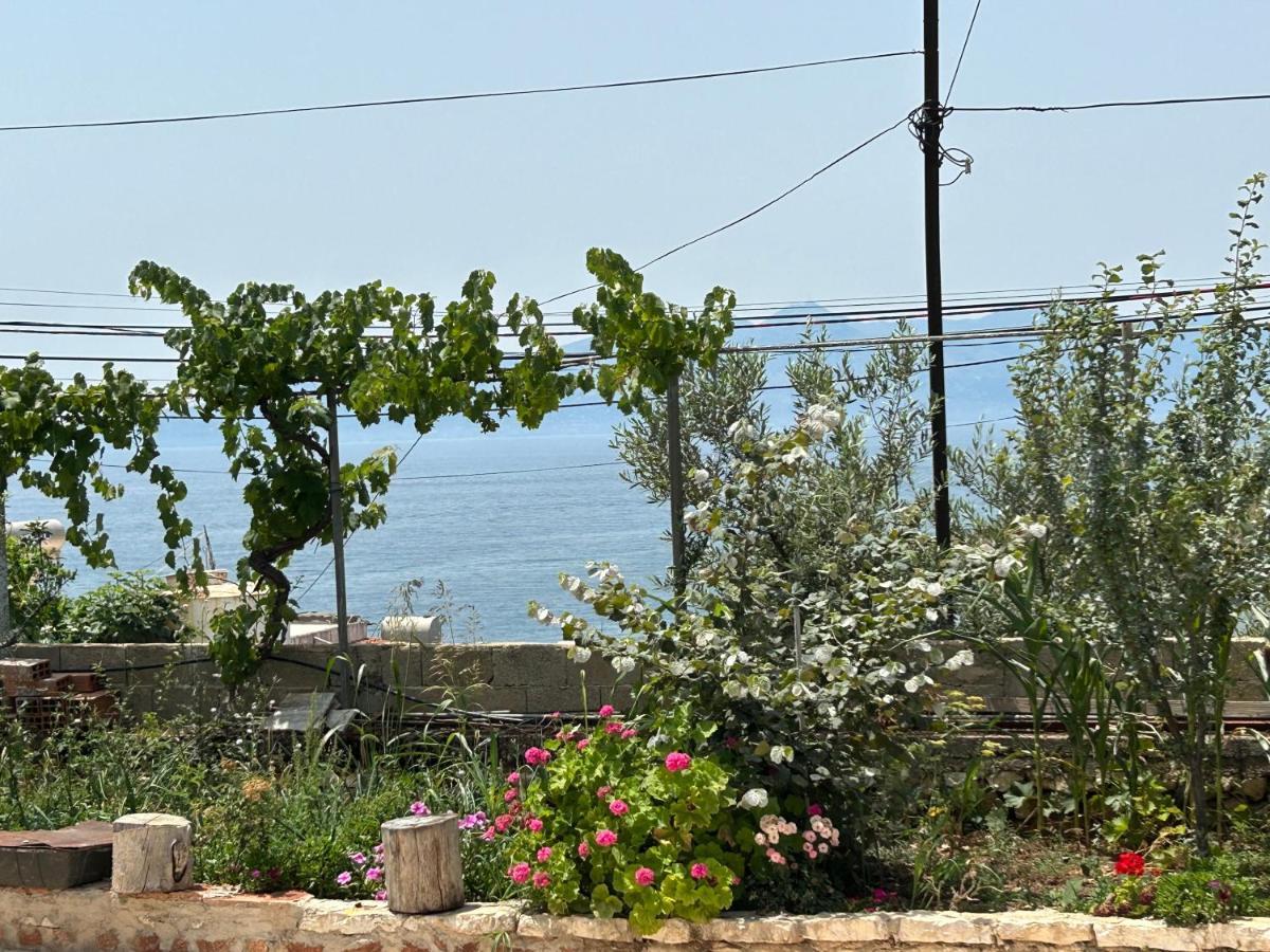 Eri Rooms Sarandë 외부 사진