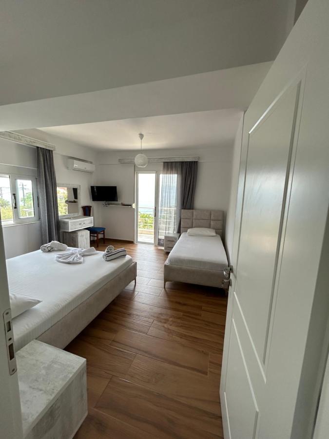 Eri Rooms Sarandë 외부 사진